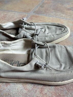 Casual Women’s Canvas Slip-On Loafers in Light Taupe